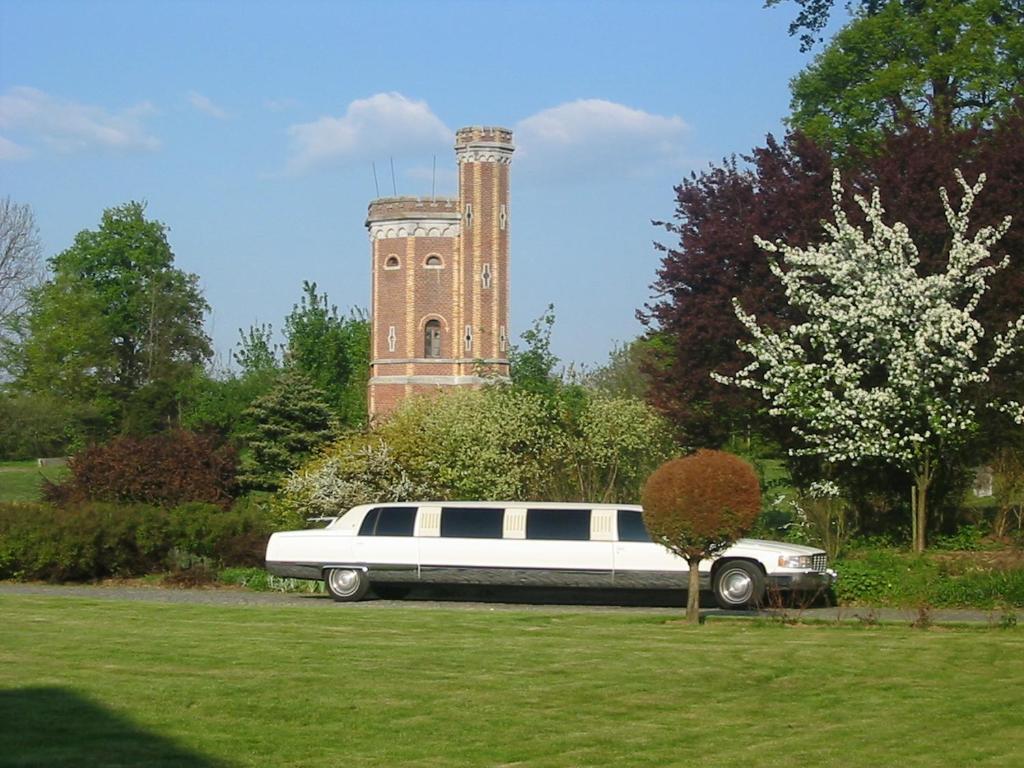 Chateau De Limont Donceel Exterior photo